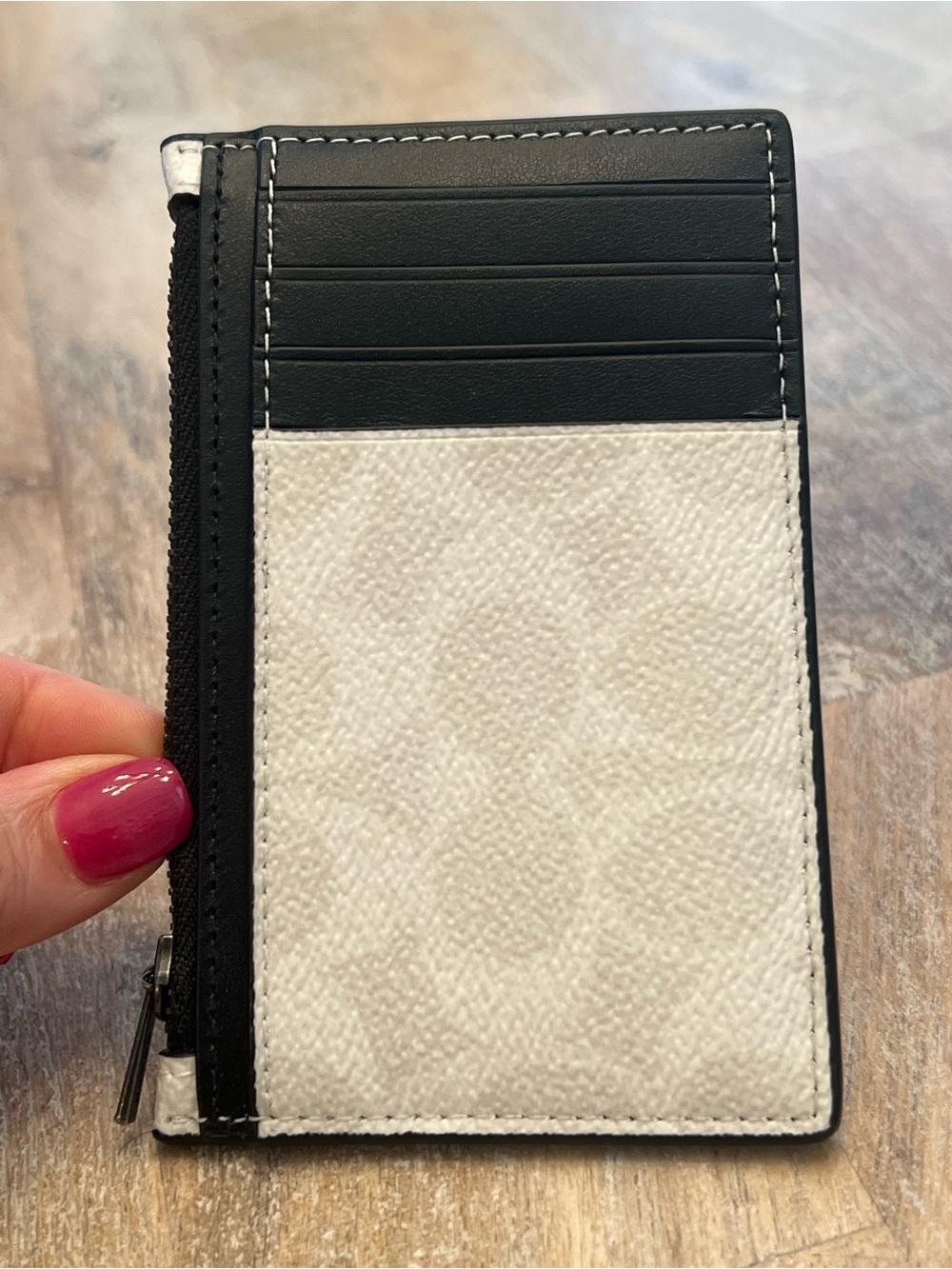NWT Coach Zip Card Case in Signature Canvas